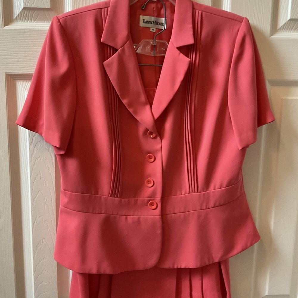 Summer Suit - image 1